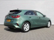 Kia Ceed 1.0 T-GDi DynamicPlusLine | Stuur-/stoelverwarming | Camera | Draadloos laden | LED | Dodehoek detectie | 16' LM |