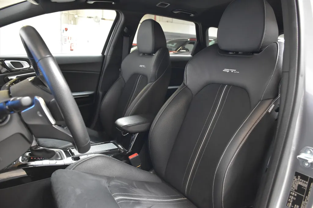 Kia Ceed Sportswagon Sw 1.5 T-GDi 140pk DCT7 GT-PlusLine