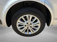 Volkswagen Bedrijfswagens Transporter 2.0 TDI 150pk DSG L2H3 28 Bulli · Camera · Apple/Android Car Play · Trekhaak · Adaptive Cruise Control · Alarmklasse 3 · Navigatie · Elek. Inklapbare Spiegels ·