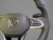 Volkswagen Golf 1.5 272pk DSG eHybrid GTE · Panoramadak · Wegklapbare Trekhaak · Camera · Apple/Android Car Play · 18'' Inch · Garantie t/m 16-10-2030 of 100.000km