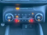 Ford Focus 2.3 EcoBoost ST-3 Performance 280 pk Performance Pack - Recaro Sportstoelen - Panoramadak - Adaptieve LED verlichting Trekhaak