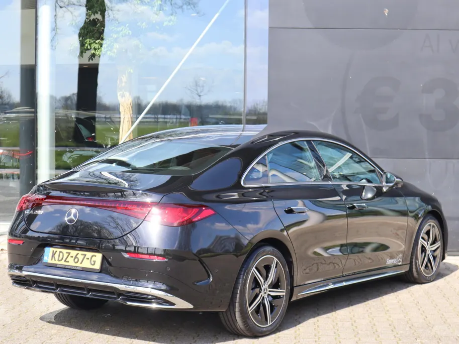Mercedes-Benz CLA 200 Business Solution AMG