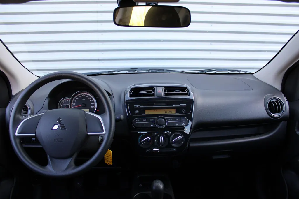 Mitsubishi Space Star 1.0 Cool+ | 15' LM Velgen | Airco | 5 Jaar Garantie |
