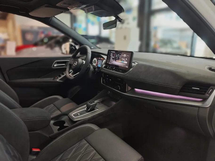 Nissan QASHQAI 1.5 e-Power Tekna Plus |Nieuwe motor|Nappa lederen bekleding|camera 360vieuw|Bose audio|Stoelgeheugen|Electrisch verstelbare voorstoelen|20inch Wielen|Navigatie|Pro-pilot|Uit voorraad leverbaar| |