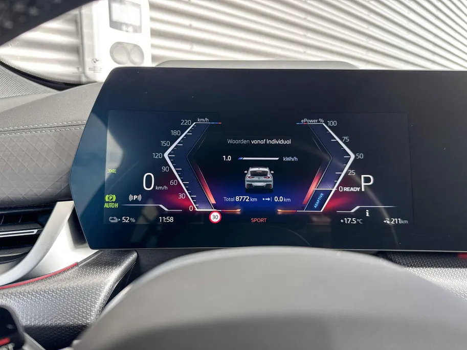 BMW iX2 eDrive20 67 kWh M Sport Edition