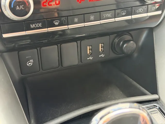 Mitsubishi Eclipse Cross 2.4 PHEV Intense+ | 360 Camera | Dodehoek | Navigatie |