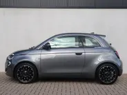 Fiat 500e La Prima 42 kWh | Pano | Navi | Camera | Carplay | 18'