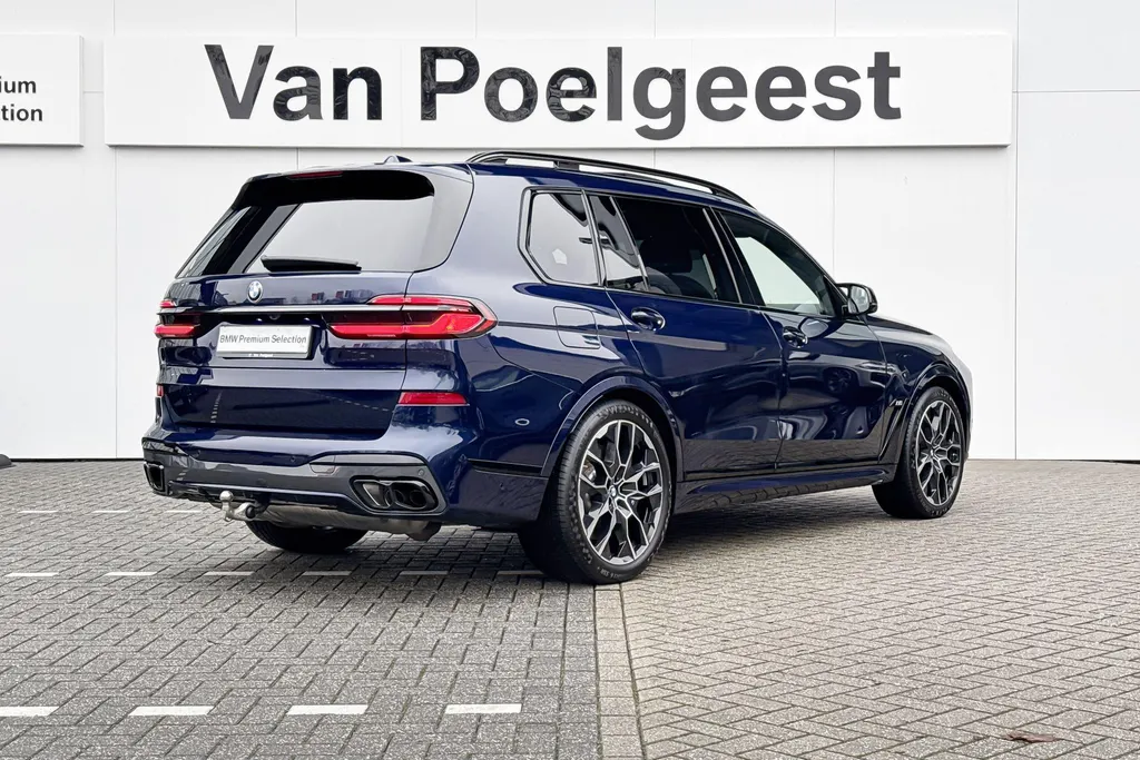 BMW X7 M60i xDrive