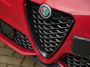Alfa Romeo Giulia 2.0 Turbo 280 PK Competizione Q4 AWD | Harman | Veloce | 19' VERKOCHT