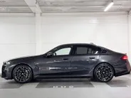 BMW M5 Sedan M5