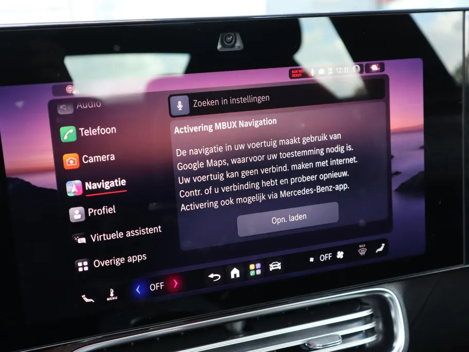 Mercedes-Benz CLA 200 Business Solution AMG