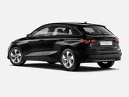 Audi A3 Sportback 40 TFSI e Advanced edition 204 PK · Assistent rijden en parkeren plus · Optiekpakket zwart plus · Lichtpakket plus ambient light