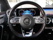 Mercedes-Benz CLA 200 Business Solution AMG l Panoramadak l Stoelverwarming l Ambiente lichtpakket