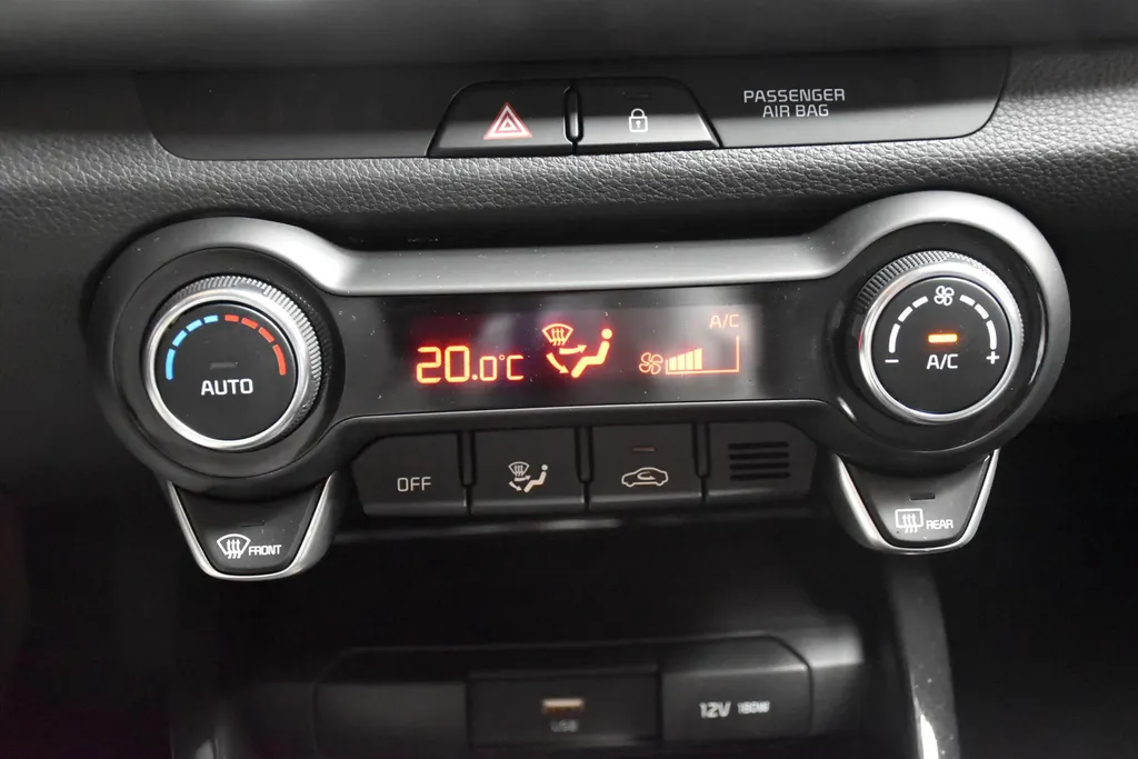 Kia Stonic 1.0 T-GDi MHEV 100pk DynamicPlusLine