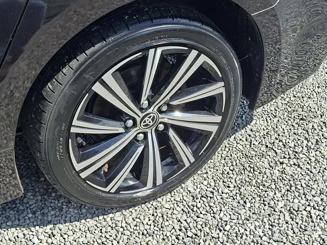 Toyota Corolla Touring Sports 1.8 Hybrid Dynamic AUTOMAAT | rijklaarprijs!!