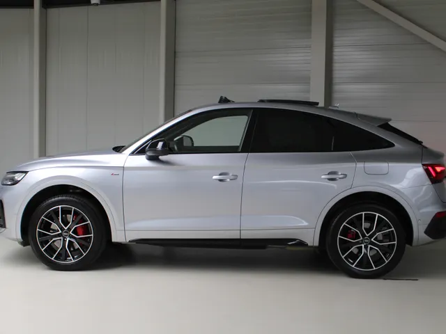Audi Q5 Sportback 55 TFSI e Quattro S-Line Edition Competition | Leder | Panoramadak | B&O | Elec.stoelen | 20 inch