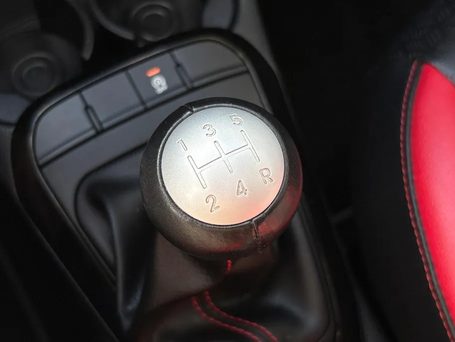 Kia Picanto 1.0 DPi GT-Line Edition | All Season Banden | Camera | Leder | Apple Carplay | Android Auto | Navi | Lichtmetalen Velgen |