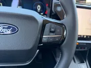 Ford Puma 1.0 EcoBoost Hybrid Titanium 125PK | 3 Weken Verwachte Levertijd | €5.000,- Ready Set Ford Bonus | Winterpakket | Achteruitrijcamera | Parkeersensoren voor & achter | Apple Carplay & Android Auto