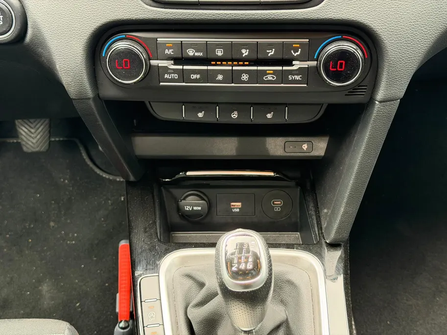Kia Ceed Sportswagon Sw 1.0 T-GDi 100pk Design Edition