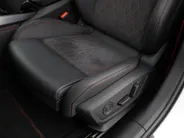 Audi A5 Avant 2.0 367pk S-tronic e-hybrid quattro S edition · 360 Camera · Wegklapbare Trekhaak · Bang & Olufsen Audio · Bijrijder Display · Zwart Optiek · 19'' Inch · Garantie t/m 26-07-2030 of 100.000
