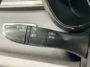 Renault Kadjar 140PK TCe Intens Automaat | Trekhaak (1500 KG) | Panoramadak | 19' Lichtmetalen Velgen | Stoelverwarming | Navi | Camera | Climate Control | Adaptieve Cruise Control | Leder |