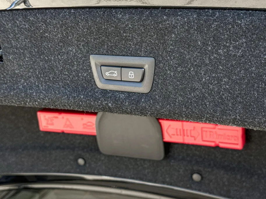 BMW 3 Serie Sedan 330e