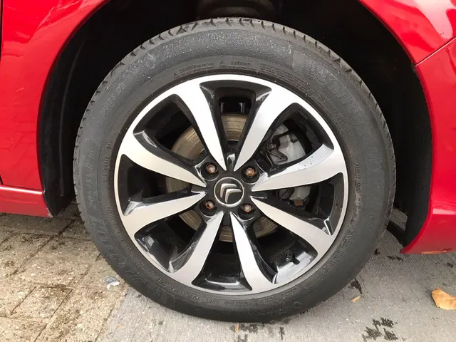 Citroën C4 PureTech 130pk Feel Edition