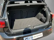 Volkswagen Golf 1.5eTSI/150PK DSG R-Line · Camera · Apple/Android Car Play · Stuur- & Stoelverwarming · Garantie t/m 14-03-2027