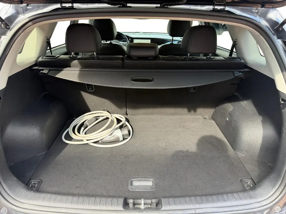 Kia e-Niro DynamicLine 64 kWh | Zeer nette auto | SoH 100% | Navigatie | Apple CarPlay & Android Auto | Achteruitrijcamera |
