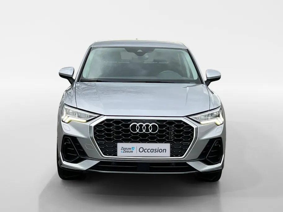 Audi Q3 Sportback 45 TFSI e Advanced Edition HYBRID |AUTOMAAT | NAVIGATIE |360 CAMERA | PARK ASSIST | DIGITAL DASHBOARD | ELEK. ACHTERKLEP | ADAPTIVE CRUISE | 1 JAAR GARANTIE