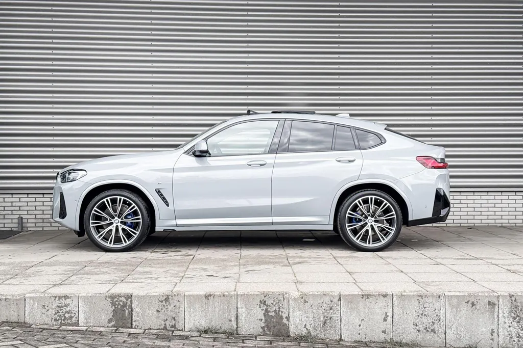 BMW X4 xDrive30i Business Edition Plus