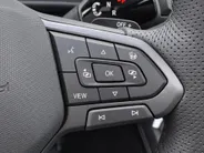 Volkswagen T-Roc 1.5eTSI/150PK R-Line Black Style · Panoramadak · Leder · 360°Camera · Trekhaak · Garantie t/m 18-01-2031 of 150.000km