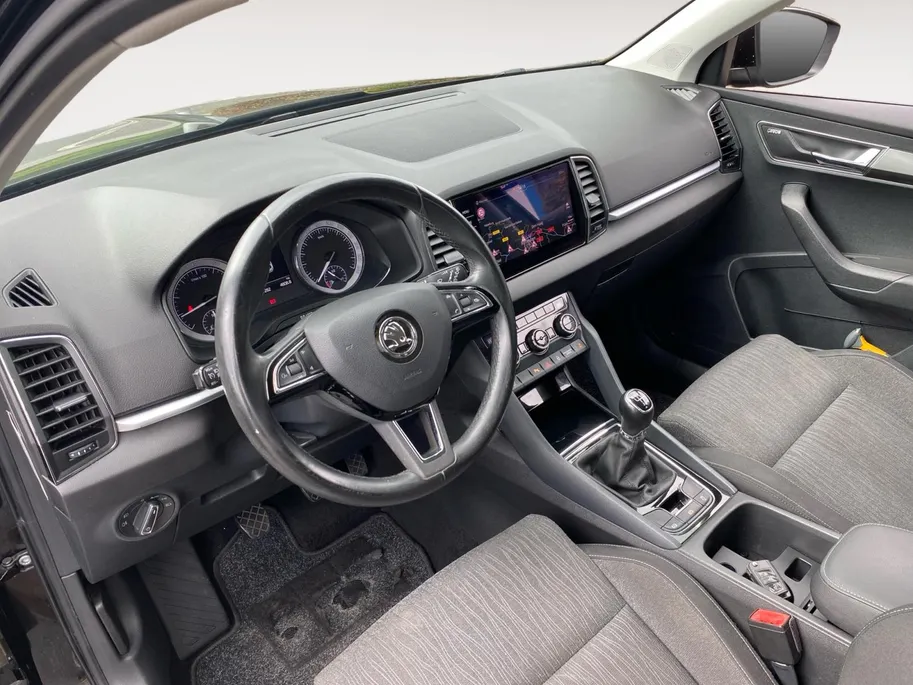 Škoda Karoq 1.0 TSi Style Business NL Auto | Trekhaak | Canton Sound | Stoelverwarming | Elektr. kofferklep | Etc.