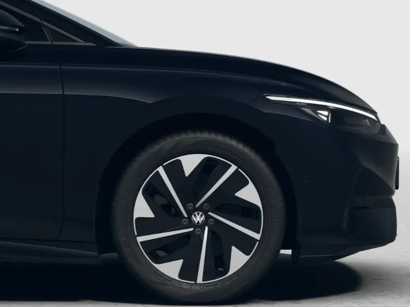 Volkswagen ID.7 Limited Edition Plus 77 kWh accu 286 PK · Trekhaak inklapbaar, met elektrische ontgrendeling ·