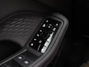 Audi A6 Avant 2.0 e-hybrid Quattro 299pk S edition Competition · 360 Camera · Inklap. Trekhaak · Bang & Olufsen Sound · Head-Up display · Dodehoeksensor · Garantie t/m 09-09-2030 of 100.000km