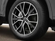 Audi Q5 50 TFSIe 299pk S-tronic S edition · Camera · Wegklapbare Trekhaak · Apple/Android Car Play · Navigatie · 20'' Inch ·
