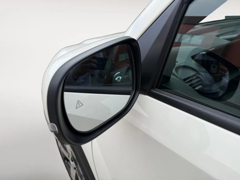 Hyundai Inster Evolve 49 kWh | Z&Z Topdeal! | Van € 31.285, nu voor € 29.285,- |