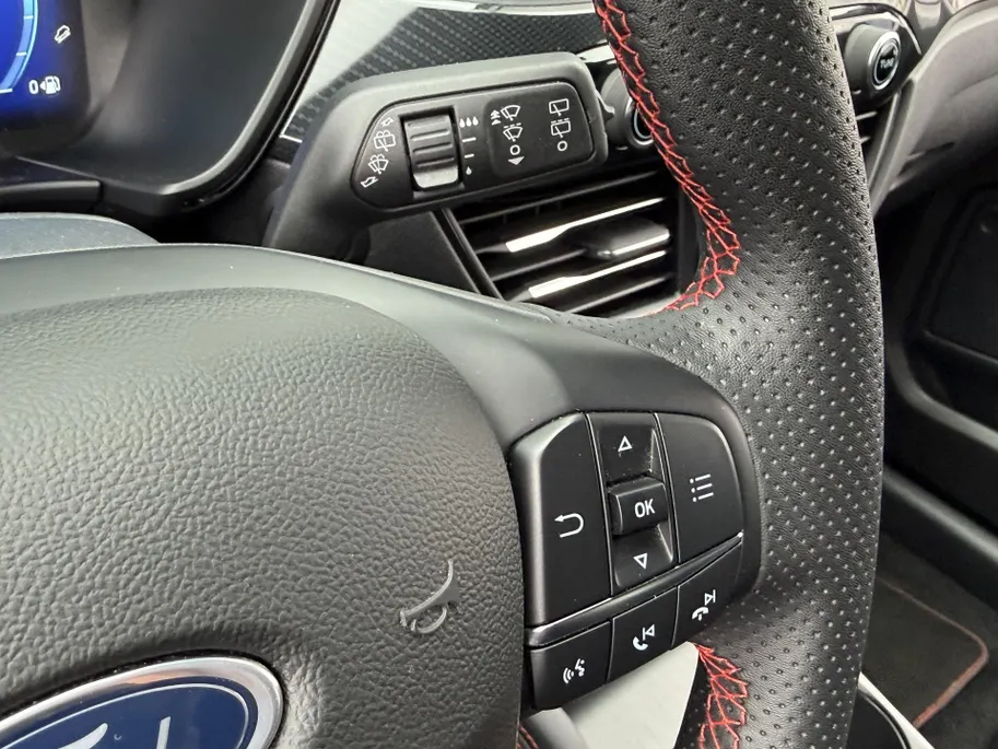 Ford Kuga 2.5 PHEV ST-Line X