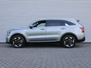 Kia Sorento 1.6 T-GDi Plug-in Hybrid 4WD ExecutiveLine 7p | Stuur-/stoelverwarming + ventilatie | Schuifdak | Leer | 360 Camera | Elek. stoelverst. | HUD | LED | 19' LM |