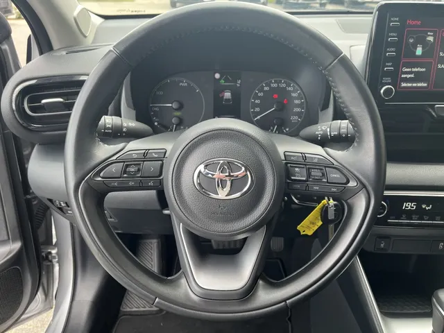 Toyota Yaris 1.5 Hybrid Active | Trekhaak | Camera | Stoelverwarming