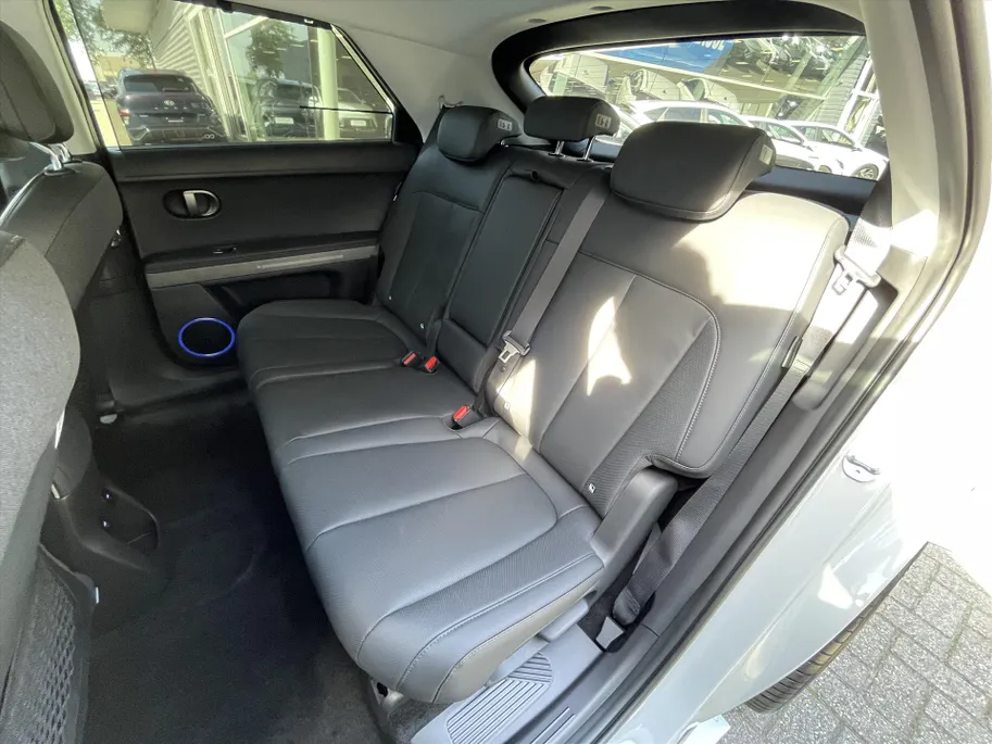 Hyundai IONIQ 5 84 kWh 229pk RWD Lounge / Voorraad deal
