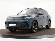 Volkswagen Tiguan 1.5 204pk DSG eHybrid R-Line Edition · Panoramadak · Wegklapbare Trekhaak · 360 Camera · Massage · 19'' Inch · Garantie t/m 15-09-2030 of 100.000km
