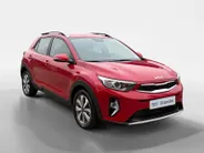 Kia Stonic 1.0 T-GDi MHEV DynamicLine | Achteruitrijcamera | Parkeersensoren achter | Apple/Android Carplay | Climate control | Cruise control | LMV