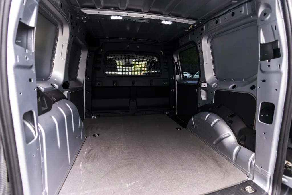 Volkswagen Caddy Cargo 2.0 TDI Style EX.BTW