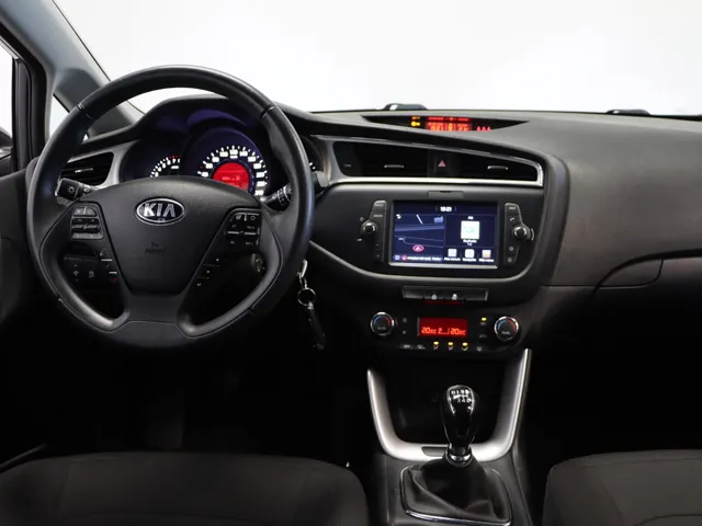 Kia cee'd Sportswagon 1.0 T-GDi Design Edition 4 seizoensbanden