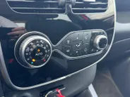 Renault Clio 0.9 TCe Dynamique | GT-LINE Pakket | Navigatie | Achteruitrijcamera | Climate control | 12 maanden garantie! |
