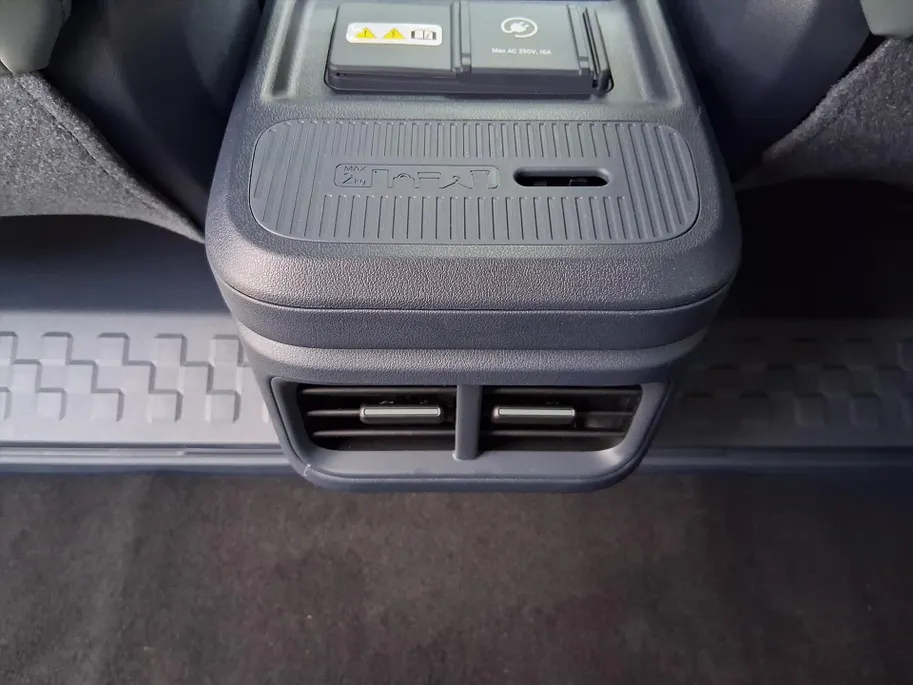 Kia PV5 Passenger 71,2 kWh 163pk Elite Executive