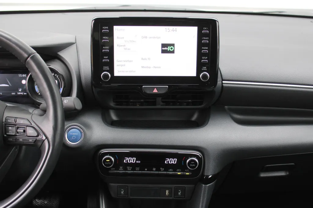 Mazda 2 Hybrid 1.5 Agile | Comfort pakket | Airco | 15' LM | Apple carplay / Android auto |