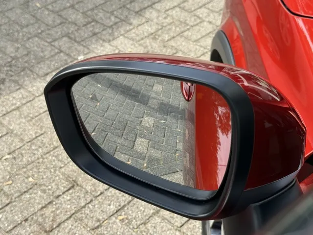 Nissan QASHQAI 1.3 Mild-Hybrid 158pk Xtronic N-Connecta | Panoramadak | Navigatie | 360-Camera | App Connect | Blind Spot | Keyless | All Season