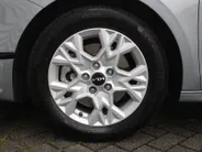 Kia Ceed Sportswagon 1.0 T-GDi DynamicPlusLine | Airco | Cruise | Camera | Navi | 16' LM |